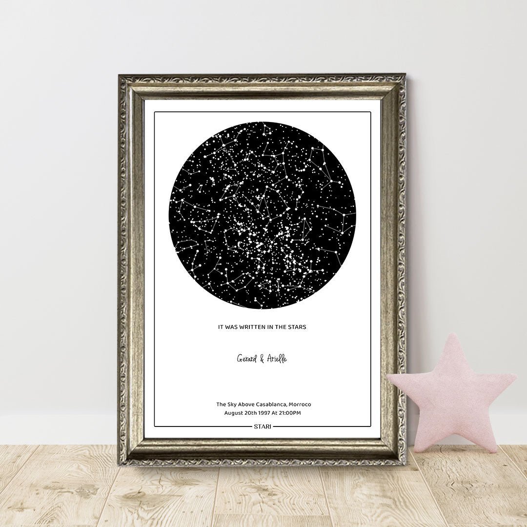 מפת כוכבים "לילה" בגוון שחור מתנה בהתאמה אישית STARI סטארי וינטג